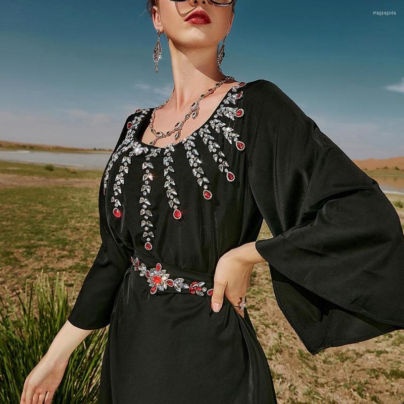 Vestido muçulmano de roupas étnicas diamantes árabes do Oriente Médio com cinto vestidos elegantes para mujer vestidos de noite arabes dubai y Turcos