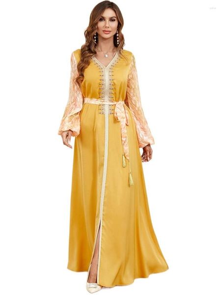 Vêtements ethniques Robe musulmane Été 2023 Femmes Col V-Cou Bande de perles Ceinture Taille Lâche Arabe Saoudienne Fête Abaya Dubaï Turquie Kaftan Robe