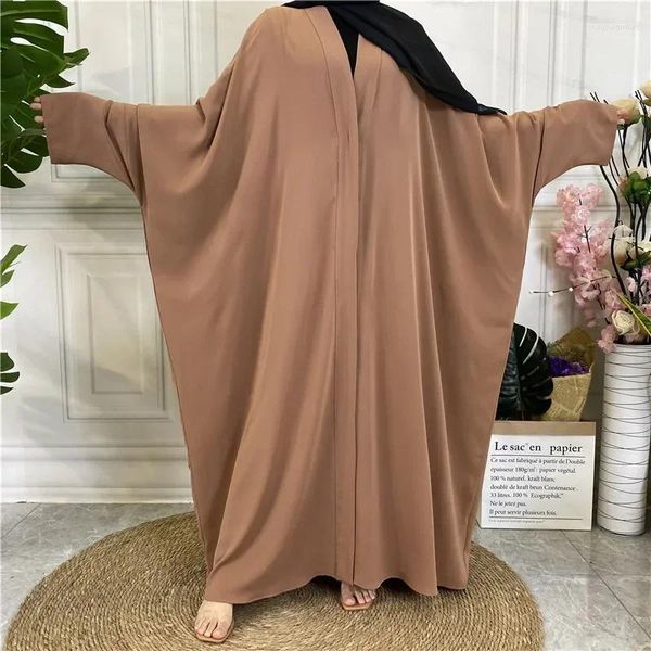 Vêtements ethniques Musulman Élégant Abaya Robe noire africaine avec boutons Dubai Longue Femme Robe de soirée Kaftan Abayas pour femmes