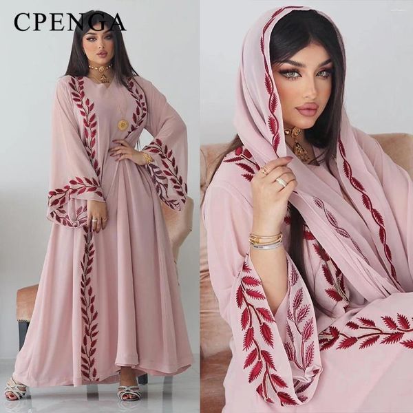 Vêtements ethniques Robe brodée musulmane avec hijab Ensemble luxe rose Abaya 2024 Moyen-Orient Mode Été Mousseline de soie Dubaï Longue Robe Plus Taille