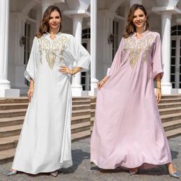 Etnische kleding moslim geborduurde gewaad vrouwen half mouwen Dubai mode abaya losse jurk banket feest avondjurk hoge kwaliteit van hoge kwaliteit