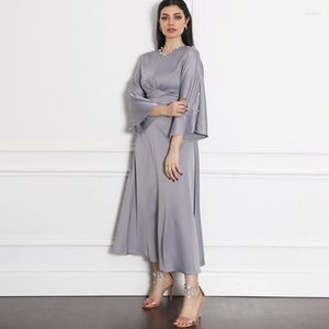 Vêtements ethniques Mode musulmane Femmes Turban Robe Kaftan Dubaï Abaya Turc Arabe Satin Robe Africaine Abayas Dames Vêtements Islamiques2023