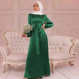 Etnische kleding Moslim lange jurken Elegant Wrap Satijn Abaya Voorkant Gordel Hijab Bescheiden Jurken Dubai Turkije Islam Kaftan Robe Ramadan 231208