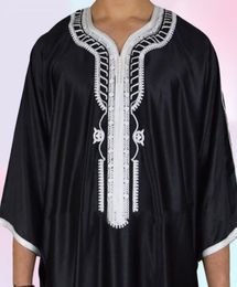 Etnische kleding Moslimman Kaftan Marokkaanse mannen Jalabiya Dubai Jubba Thobe Cotton Long Shirt Casual Jeugd Black Robe Arabische kleding Ps Maat 2289201