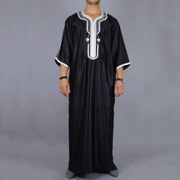 Etnische kleding moslim mannen Kaftan Marokkaanse Jalabiya Dubai Jubba Thobe Katoen lang shirt Casual Jeugd Zwart gewaad Arabische kleding Plus Size Dhmf5