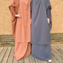 Vêtements ethniques Ensembles musulmans Abaya Dubai Vêtements pour femmes islamiques Robes à large ourlet Casual Robe de couleur unie Festival traditionnel