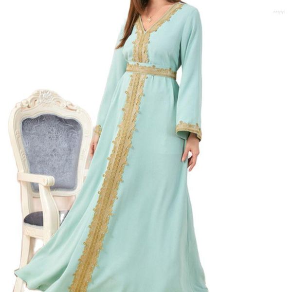 Vêtements ethniques Robe de femme musulmane Dubaï Abaya élégante dentelle broderie col en v à manches longues fête Maxi ceinturé caftan Robe la turquie porte