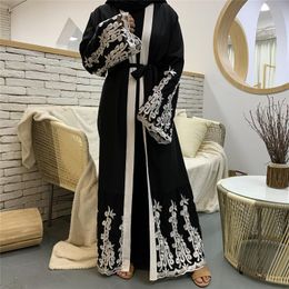 Vêtements ethniques Robe de femme musulmane mode maille couture broderie ample à lacets Cardigan Robe Dubai longue ceinture Donsignet