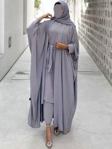 Vêtements ethniques femme musulmane ensembles robe islamique 2 pièces couleur unie chauve-souris Abaya avec robe à plusieurs niveaux Dubaï turc tenues modestes Ramadan Eid