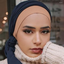 Ropa étnica Mujeres musulmanas Algodón Interior Hijab Gorras Tubo elástico Diadema Turbante Cap Sólido Underscarf Bonnet Islam Mujer debajo de la bufanda Sombrero