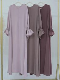 Vêtements ethniques Femmes musulmanes Dubaï Abayas pour couleur solide Small Mancheves Ramadan Robe Femme Moyen-Orient Longueur de la cheville de la cheville
