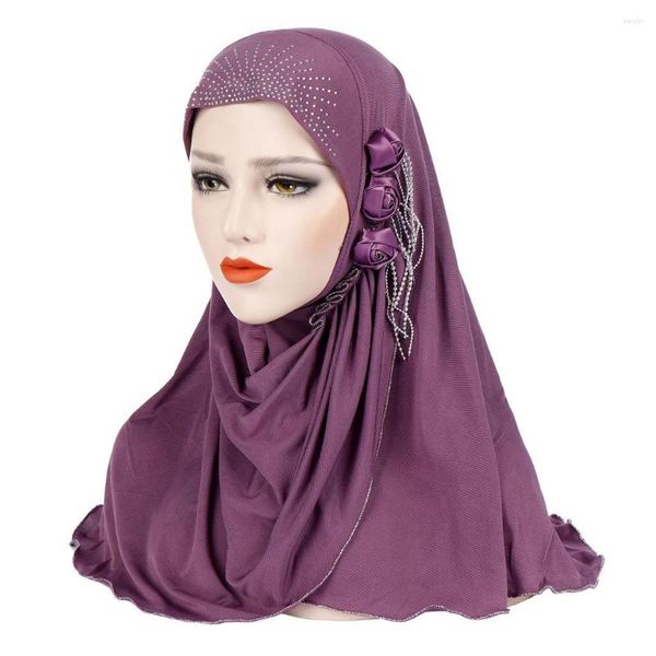 Ropa étnica Mujeres musulmanas Moda Hijab Turbante Flores Borla Decoración Sólido Mantón Headwrap India Árabe Islam Femme Cubierta completa Estilo Bufanda