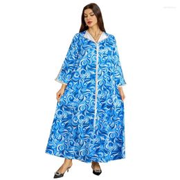 Vêtements ethniques Femmes musulmanes Indonésie Asie du Sud-Est Diamant bleu et blanc Robes élégantes de Dubaï Robe du Moyen-Orient