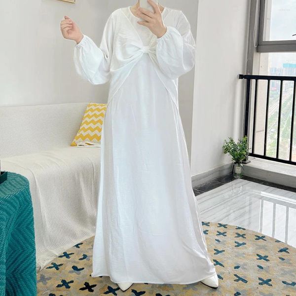 Ropa étnica Mujeres musulmanas Vestido maxi de manga larga debajo de Abaya Dubai Turquía Kaftan Islámico Eid Ramadán Caftan Robe Negro Blanco Abayas