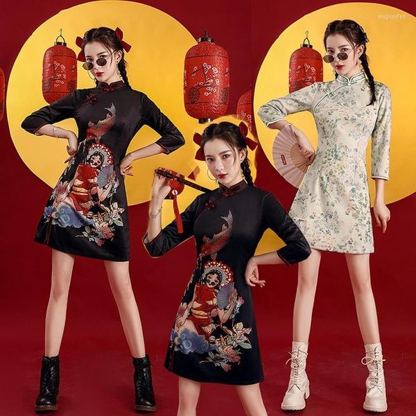 Ropa étnica Marea nacional Cheongsam Estilo moderno joven 2023 Mejora el año chino Vestido estampado Drama Streetwear Retro Qipao corto