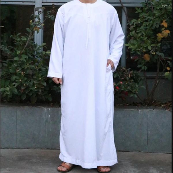 Vêtements ethniques o cou manche courte mode jubba thobe dubaï middle-orient robes hommes blancs musulmanes robe islamique kaftan arabie saoudienne solide