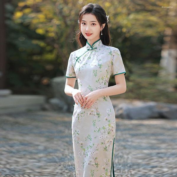 Ropa étnica Oriental mujeres satén Cheongsam Vintage desgaste estilo chino tradicional Sexy mejorado Floral estampado Qipao vestido