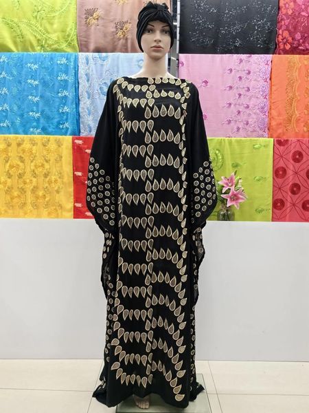 Ropa étnica de gran tamaño musulmán África Medio Oriente Abaya Mujeres Kaftan Tela Tradicional Bordado Maxi Vestido de manga larga Islámico