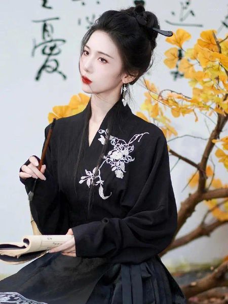 Vêtements ethniques surdimensionné traditionnel chinois Hanfu Top Plus Taille Noir Chemise à manches d'avion Femme brodée améliorée