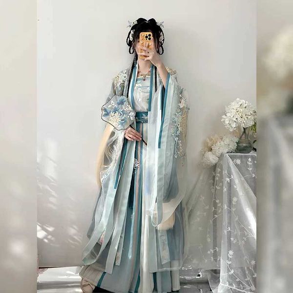 Vêtements ethniques Blue Blue Hanfu Chinois Style traditionnel Vêtements pour femmes avec broderie et couleurs dégradées Summer Tang Dynasty Robe