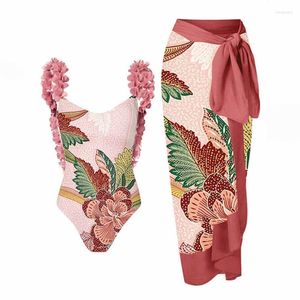 Ropa étnica Rosa Impreso Traje de baño de una pieza Correas de flores Sin espalda Sexy Bikini y falda Retro Cuello cuadrado Elegante Ropa de playa Moda