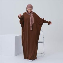 Abbigliamento etnico Plain Abaya per le donne Pieghe maniche smock Islam Ramadan Preghiera musulmana Abito lungo Abiti africani Dubai Abito turco