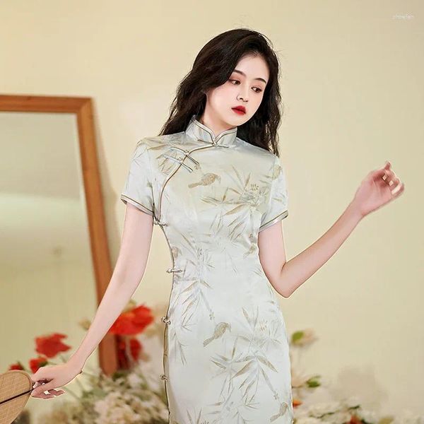 Vêtements ethniques Plus Taille Classique Elegnat Lady Qipao Sexy Slim Split Cheongsam Été À Manches Courtes Imprimer Robe Traditionnelle Chinoise Robes