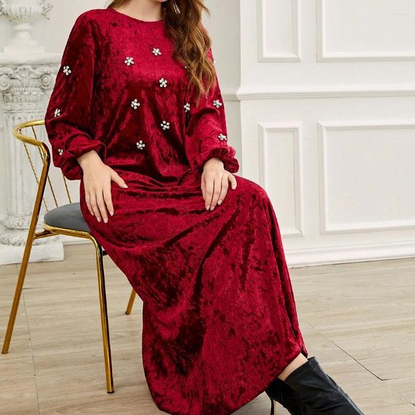 Vêtements ethniques Plus Taille Velours Abaya Dubaï Femmes Broderie Longue Maxi Robe Musulman Turquie Kaftan Islamique Robe Arabe Robe D'hiver Caftan