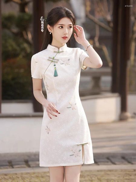 Vêtements ethniques plus taille Femmes Qipao Robe d'été traditionnelle chinois Cheongsam vintage classique imprimé vestidos sexy mince banquet