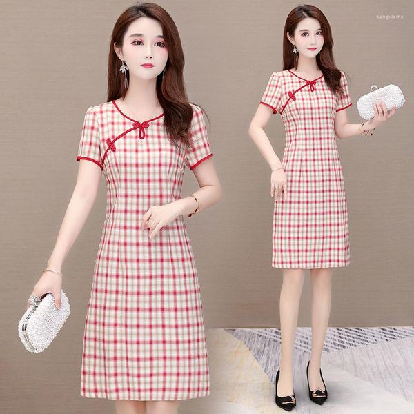 Ropa étnica Qipao Plaid Cheongsam Versión mejorada del vestido Fashional Mujer Verano 2023 Temperamento delgado Elegante Retro Bag Hip