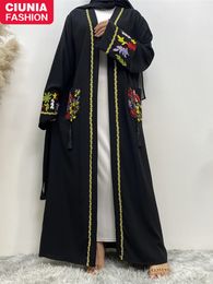 Ethnische kleding Ramadan Abaya Dubai Turkiye Moslim hoofdbandjurk Dames borduurwerk Lange mouw Pocket Islamitische kleding Kaftan Arab Khimar Jurk Kimono 230520