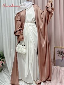 Vêtements ethniques Ramadan Eid Mode Manches bouffantes Musulman Abayas Robe douce Musulmane Abaya Élégant Soyeux Musulman Arabe Culte Service Vêtements Wy824 230322