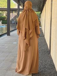 Ropa étnica Ramadán Eid Jilbab 2 piezas Conjunto de mujeres Crepe Mujeres Mujeres Garment de oración Abaya