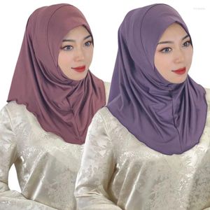 Ropa étnica Ramadán Eid Mujeres musulmanas hijab fácil de usar bufanda islámica follada completa