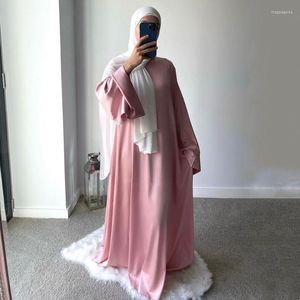 Ropa étnica Ramadán Eid Satin Abaya Dubai Turquía Moda musulmana Vestido Vestido Color sólido Abayas para mujeres Islámico Modest Kaftan Negro