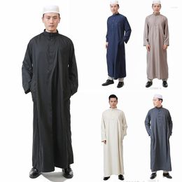 Vêtements ethniques Ramadan hommes robe de mode musulmane Caftan Abaya homme couleur unie décontracté à manches longues vêtements de prière Islam Robes