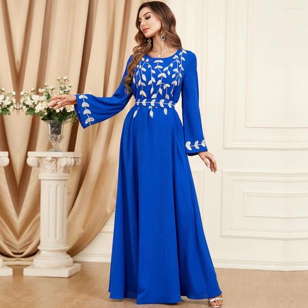Vêtements ethniques Ramadan Maroc Moyen-Orient Dubaï Casual Arabe Mode Bleu Brodé Robe Perlée Musulmane Islamique Robe Femme