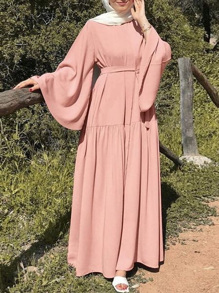 Vêtements ethniques Ramadan Robe musulmane Khimar Hijab Abaya Flare Sleeve Islam Abayas pour femmes Dubai Kaftan Robes Robe Jilbab 5XL 230630