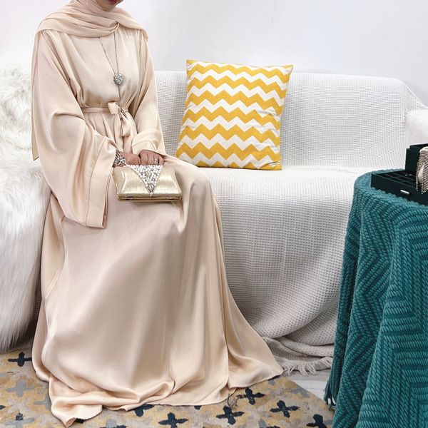 Vêtements ethniques Ramadan Musulman Mode Hijab Robe Eid Satin Abaya Dubaï Turquie Islam Vêtements Basique Fermé Abayas pour Femmes Africain Caftan Robe 230529