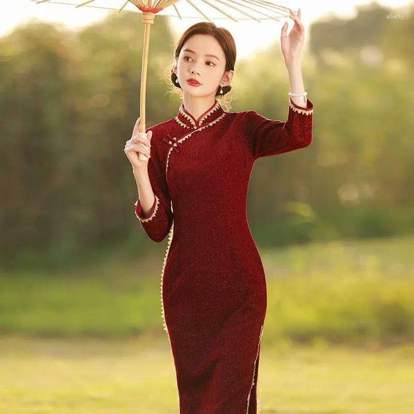 Vêtements ethniques Rouge Chinois Cheongsam Qipao Robe À Manches Longues Rétro Hiver Automne Imprimé Femme