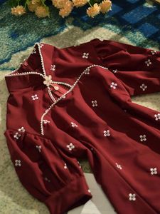 Vêtements ethniques Rouge Broderie Cheongsam Femmes Perle À Manches Courtes Robe De Mode Slim Élégant Chinois Traditionnel Qipao Robes De Mariage
