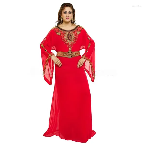 Ropa étnica Kaftan rojo Farasha Jalabiya Abaya Islam Llanura bordada a mano Vestidos de danza exótica