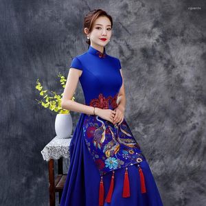 Etnische kleding retro borduurwerk kwastje applique satijn aodai qipao sexy short mouw a-line cheongsam chinese damesjurk