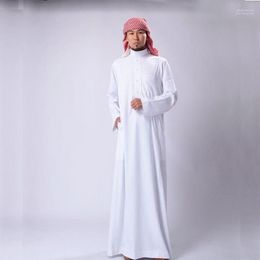 Etnische Kleding Saudi Arabië Traditionele Kostuums Man Moslim Jubba Thobe Effen Wit Stand Kraag Polyester Lange Gewaad Gown Islamic347S