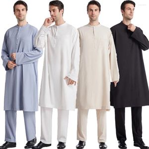 Vêtements ethniques Hommes arabes saoudiens Tops Pants 2 pièces Set Jubba Thobe Muslim Dress Islam Pakistan Abaya Kaftan Thoub Robe Ramadan Abayas