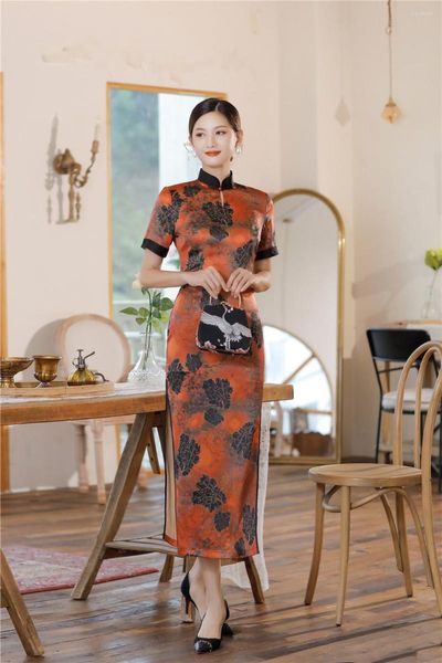 Ropa étnica Shanghai Story 2022 Mandarin Faux Silk Long Cheongam Keyhole Qipao Vestido con abertura para damas Café M