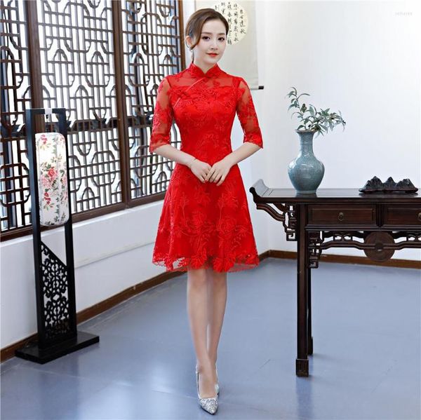 Vêtements ethniques Shanghai Story Red Lace Qipao pour femmes broderie de fleurs robes Cheongsam robe traditionnelle mariage chinois