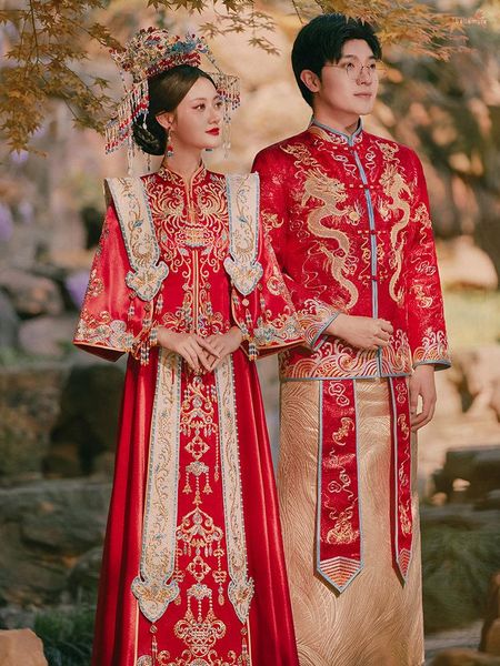 Vêtements ethniques Taille 6XL Chinois Magnifiquement Broderie Perlée Gland Robe De Mariée Élégant Col Mandarin Femmes Hommes Mariage Cheongsam