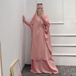 Vêtements ethniques Couleur unie Musulman Deux pièces Ensemble Abayas Top Jupes Dubaï Turquie Femmes Jilbab Long Khimar Robe Kaftan Niqab Islam Vêtements