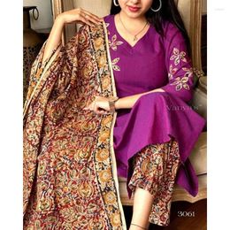 Vêtements ethniques South Cotton Kurti Palazzo Dupatta Fashion Fashion Salwar Set Tendances